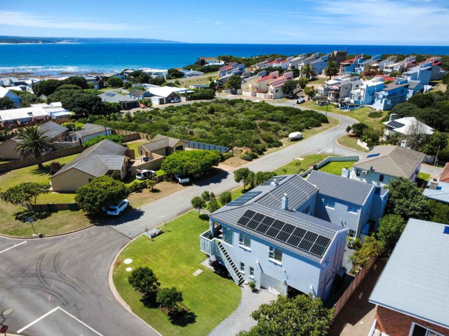 7 Bedroom Property for Sale in Stilbaai Wes Western Cape